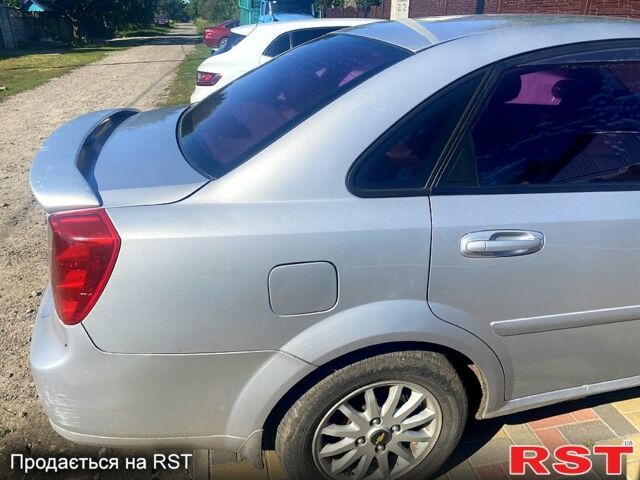 Серый Шевроле Лачетти, объемом двигателя 1.8 л и пробегом 270 тыс. км за 3200 $, фото 2 на Automoto.ua