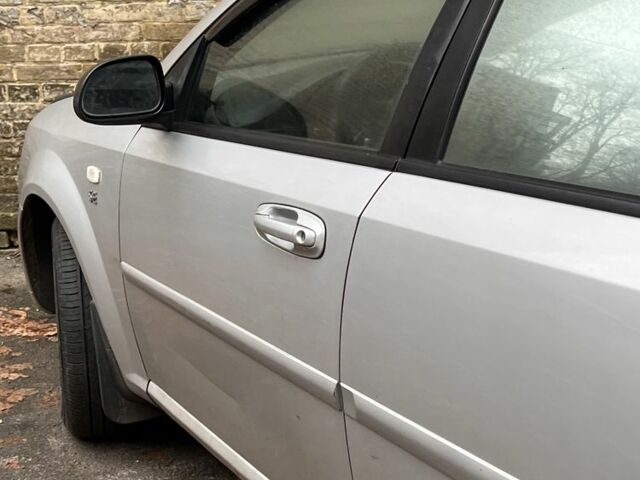 Сірий Шевроле Лачетті, об'ємом двигуна 1.6 л та пробігом 280 тис. км за 2900 $, фото 2 на Automoto.ua