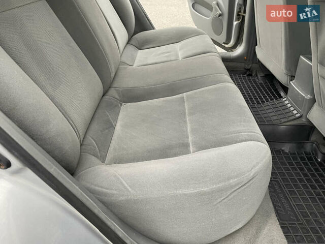 Серый Шевроле Лачетти, объемом двигателя 1.6 л и пробегом 144 тыс. км за 5300 $, фото 35 на Automoto.ua