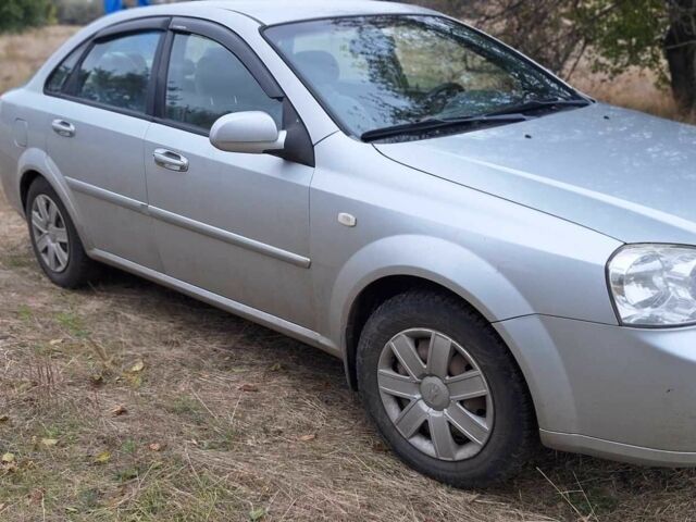 Сірий Шевроле Лачетті, об'ємом двигуна 1.4 л та пробігом 148 тис. км за 2700 $, фото 3 на Automoto.ua