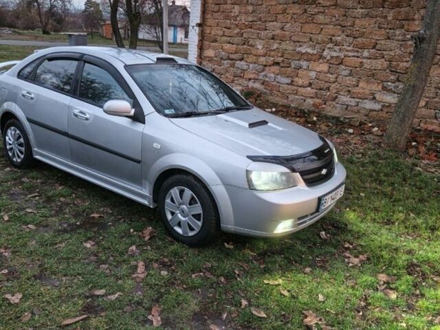 Сірий Шевроле Лачетті, об'ємом двигуна 1.8 л та пробігом 200 тис. км за 4000 $, фото 2 на Automoto.ua