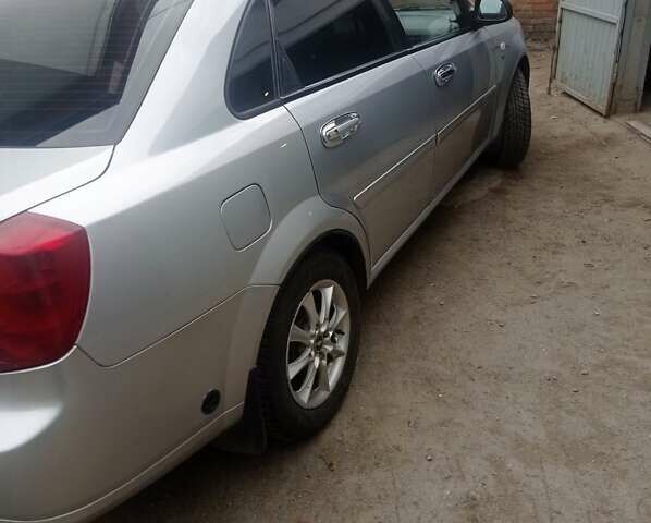 Сірий Шевроле Лачетті, об'ємом двигуна 1.6 л та пробігом 200 тис. км за 4000 $, фото 8 на Automoto.ua