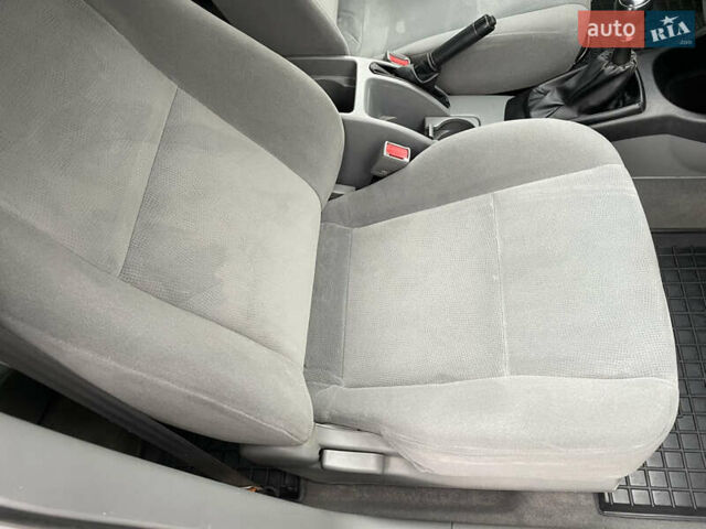 Серый Шевроле Лачетти, объемом двигателя 1.6 л и пробегом 144 тыс. км за 5300 $, фото 29 на Automoto.ua