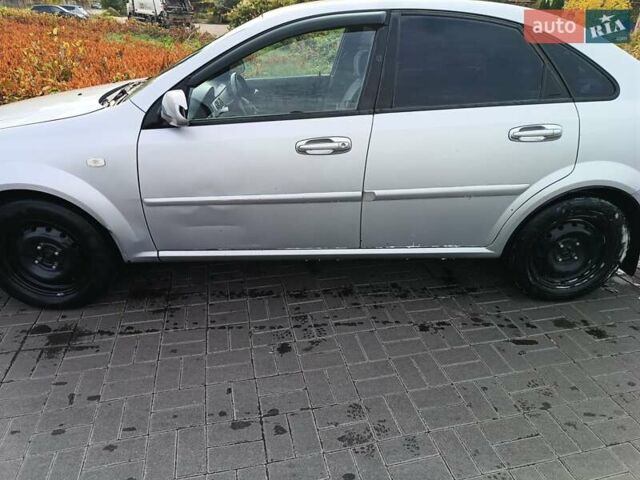 Серый Шевроле Лачетти, объемом двигателя 1.8 л и пробегом 459 тыс. км за 2999 $, фото 6 на Automoto.ua