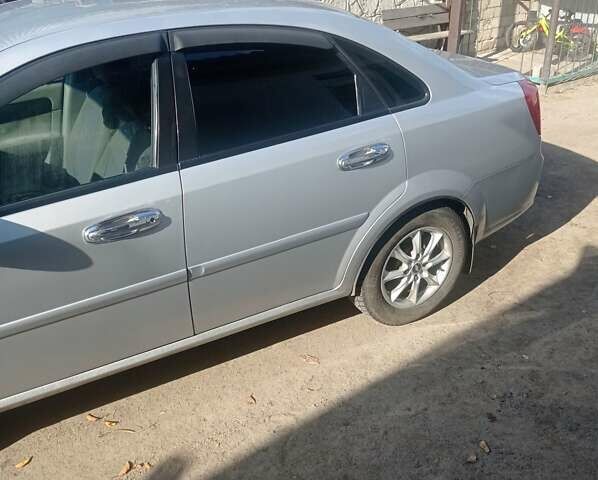 Сірий Шевроле Лачетті, об'ємом двигуна 1.6 л та пробігом 200 тис. км за 4000 $, фото 15 на Automoto.ua