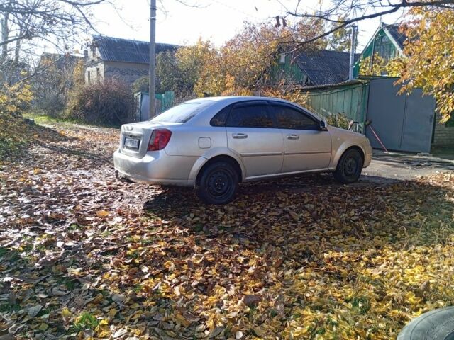 Серый Шевроле Лачетти, объемом двигателя 1.8 л и пробегом 355 тыс. км за 3499 $, фото 4 на Automoto.ua