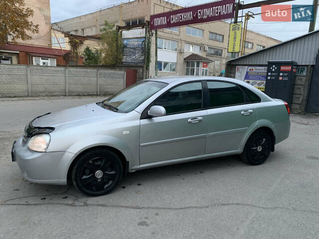 Серый Шевроле Лачетти, объемом двигателя 1.8 л и пробегом 294 тыс. км за 2600 $, фото 1 на Automoto.ua