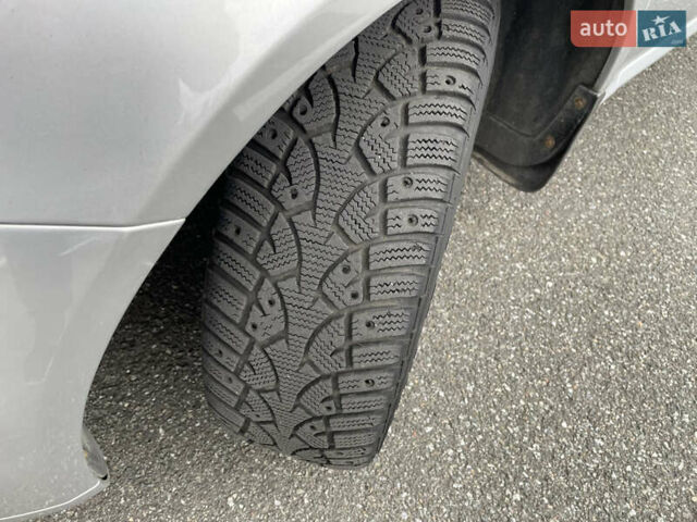 Серый Шевроле Лачетти, объемом двигателя 1.6 л и пробегом 144 тыс. км за 5300 $, фото 48 на Automoto.ua