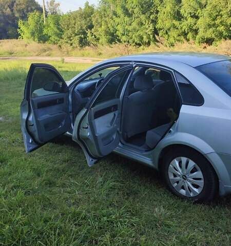 Серый Шевроле Лачетти, объемом двигателя 1.8 л и пробегом 175 тыс. км за 4600 $, фото 17 на Automoto.ua