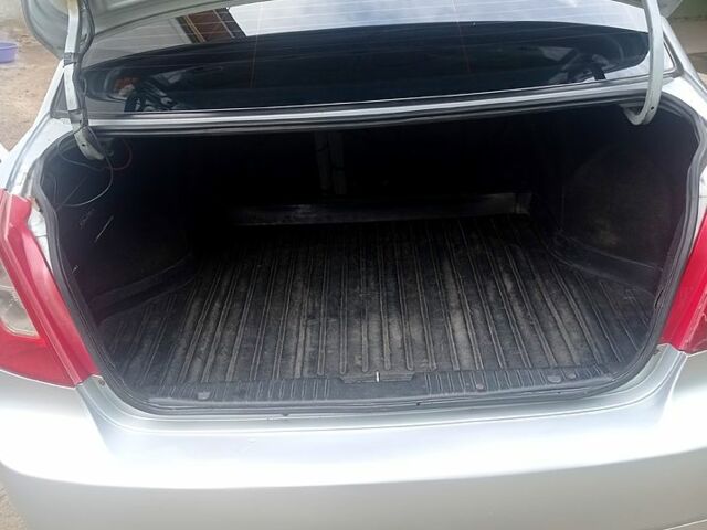 Сірий Шевроле Лачетті, об'ємом двигуна 1.6 л та пробігом 200 тис. км за 4000 $, фото 10 на Automoto.ua