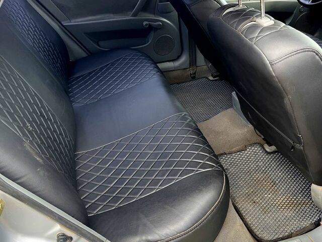 Серый Шевроле Лачетти, объемом двигателя 1.8 л и пробегом 313 тыс. км за 2800 $, фото 5 на Automoto.ua