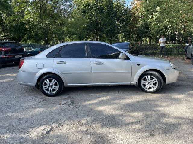 Сірий Шевроле Лачетті, об'ємом двигуна 1.8 л та пробігом 276 тис. км за 3200 $, фото 7 на Automoto.ua