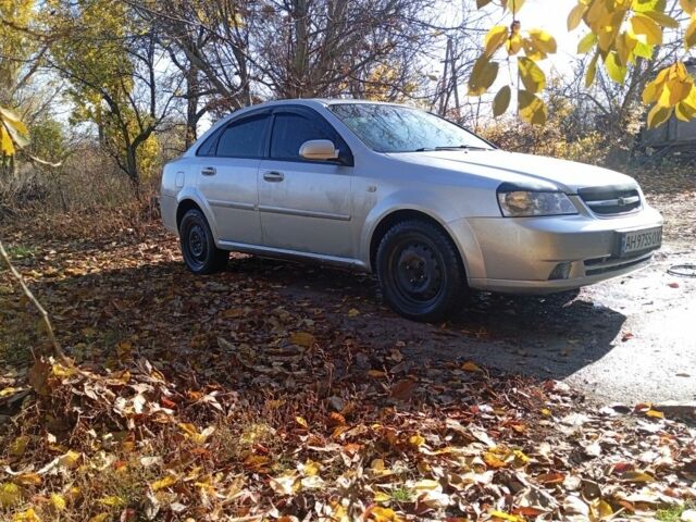 Серый Шевроле Лачетти, объемом двигателя 1.8 л и пробегом 355 тыс. км за 3499 $, фото 3 на Automoto.ua