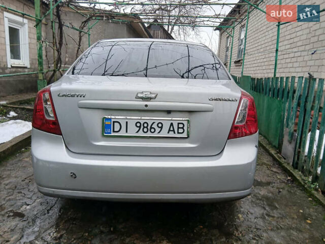 Серый Шевроле Лачетти, объемом двигателя 1.6 л и пробегом 165 тыс. км за 3200 $, фото 3 на Automoto.ua