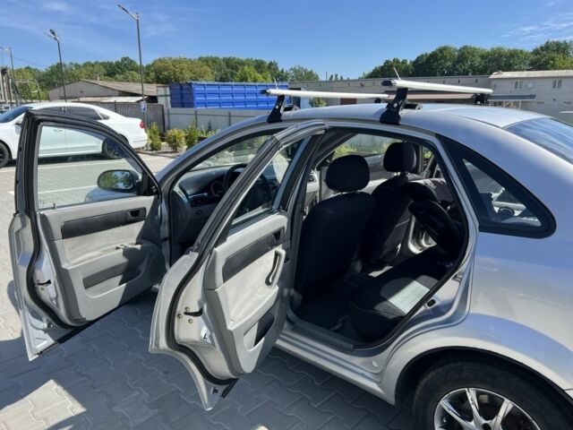 Сірий Шевроле Лачетті, об'ємом двигуна 1.6 л та пробігом 248 тис. км за 3400 $, фото 13 на Automoto.ua