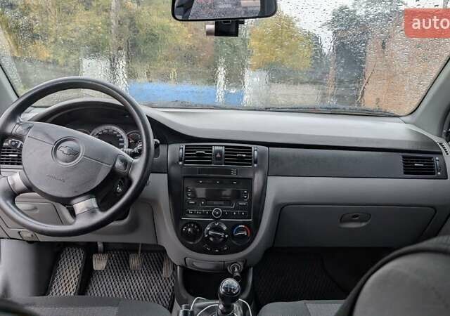 Серый Шевроле Лачетти, объемом двигателя 1.6 л и пробегом 157 тыс. км за 4900 $, фото 11 на Automoto.ua