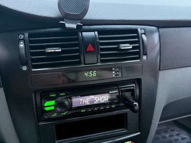 Серый Шевроле Лачетти, объемом двигателя 1.8 л и пробегом 220 тыс. км за 4000 $, фото 13 на Automoto.ua