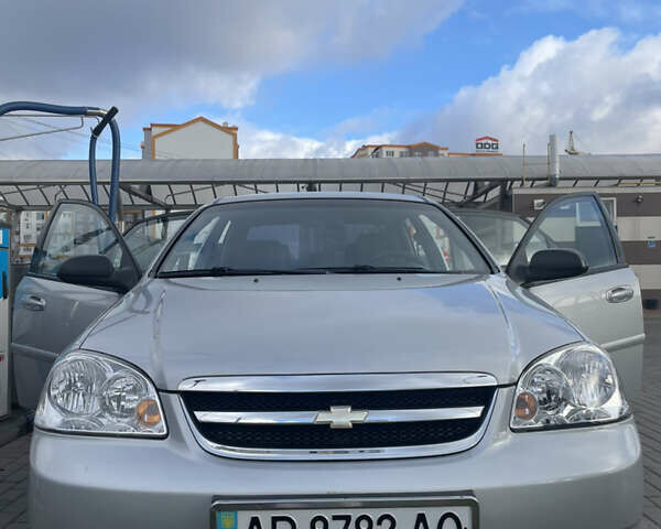 Серый Шевроле Лачетти, объемом двигателя 1.6 л и пробегом 107 тыс. км за 6200 $, фото 4 на Automoto.ua