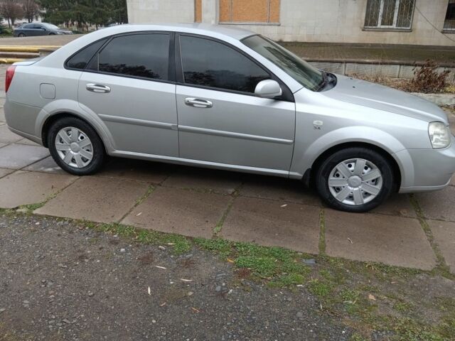 Сірий Шевроле Лачетті, об'ємом двигуна 1.8 л та пробігом 256 тис. км за 3800 $, фото 3 на Automoto.ua