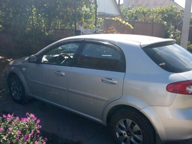 Серый Шевроле Лачетти, объемом двигателя 0 л и пробегом 179 тыс. км за 5000 $, фото 6 на Automoto.ua