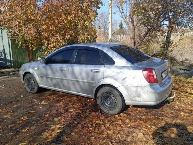 Серый Шевроле Лачетти, объемом двигателя 1.8 л и пробегом 355 тыс. км за 3499 $, фото 2 на Automoto.ua