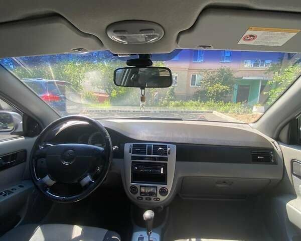 Серый Шевроле Лачетти, объемом двигателя 1.8 л и пробегом 165 тыс. км за 4999 $, фото 10 на Automoto.ua