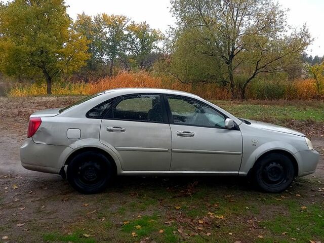 Сірий Шевроле Лачетті, об'ємом двигуна 1.8 л та пробігом 280 тис. км за 2999 $, фото 3 на Automoto.ua