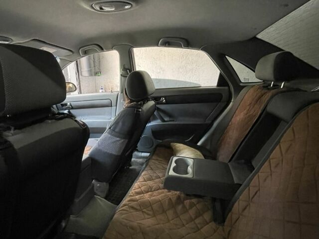 Сірий Шевроле Лачетті, об'ємом двигуна 1.8 л та пробігом 276 тис. км за 3200 $, фото 12 на Automoto.ua