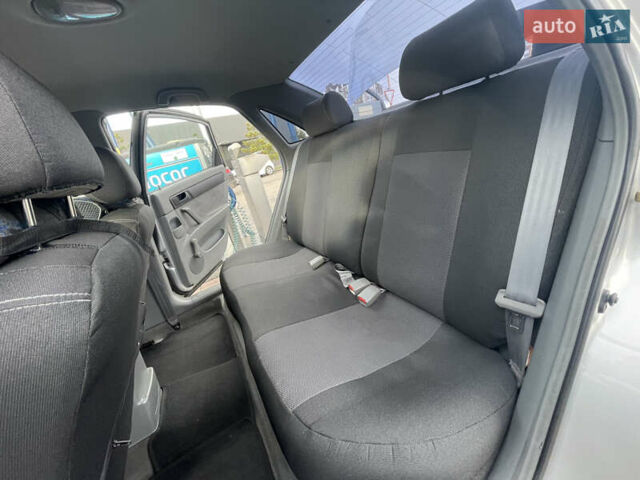 Серый Шевроле Лачетти, объемом двигателя 1.6 л и пробегом 107 тыс. км за 6200 $, фото 13 на Automoto.ua