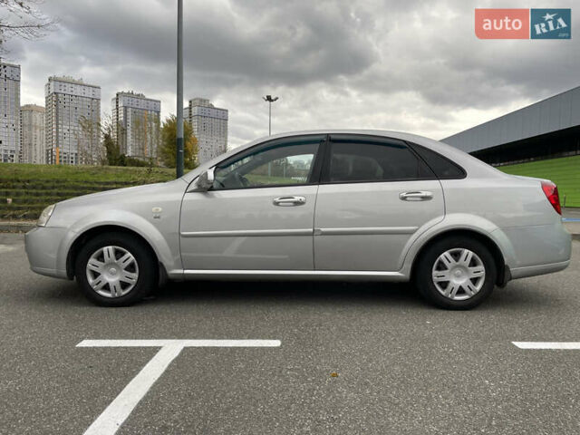 Серый Шевроле Лачетти, объемом двигателя 1.6 л и пробегом 144 тыс. км за 5300 $, фото 11 на Automoto.ua