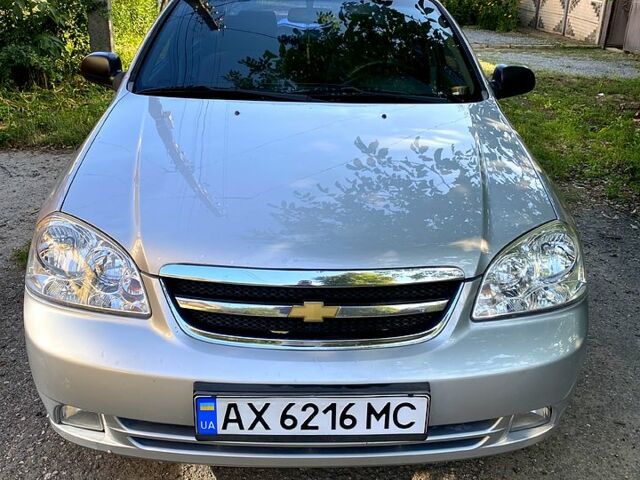 Серый Шевроле Лачетти, объемом двигателя 1.6 л и пробегом 225 тыс. км за 4500 $, фото 8 на Automoto.ua