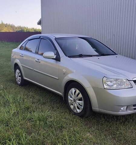 Серый Шевроле Лачетти, объемом двигателя 1.8 л и пробегом 175 тыс. км за 4600 $, фото 9 на Automoto.ua