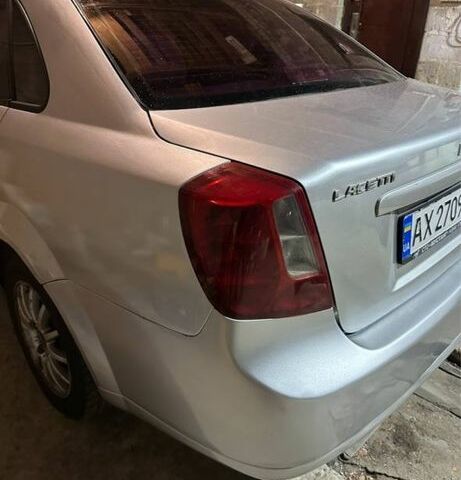 Серый Шевроле Лачетти, объемом двигателя 1.6 л и пробегом 223 тыс. км за 2650 $, фото 11 на Automoto.ua