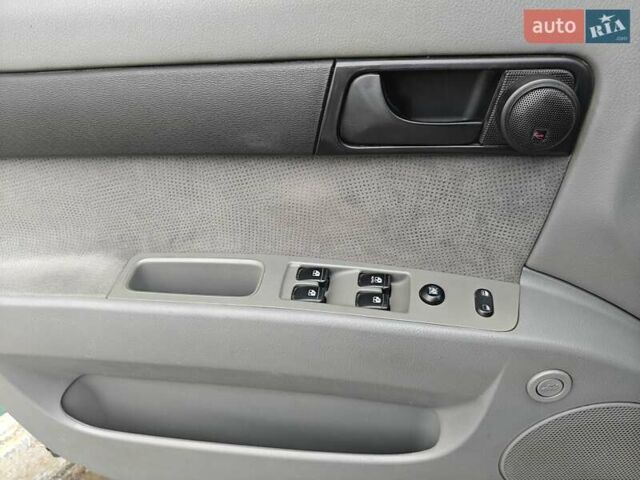 Серый Шевроле Лачетти, объемом двигателя 1.6 л и пробегом 102 тыс. км за 5300 $, фото 14 на Automoto.ua