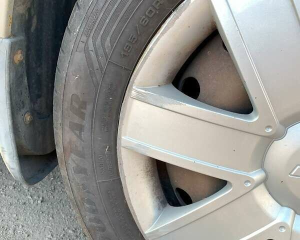 Серый Шевроле Лачетти, объемом двигателя 1.8 л и пробегом 399 тыс. км за 5800 $, фото 15 на Automoto.ua