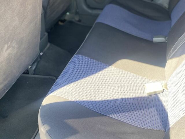 Серый Шевроле Лачетти, объемом двигателя 1.8 л и пробегом 224 тыс. км за 4500 $, фото 4 на Automoto.ua