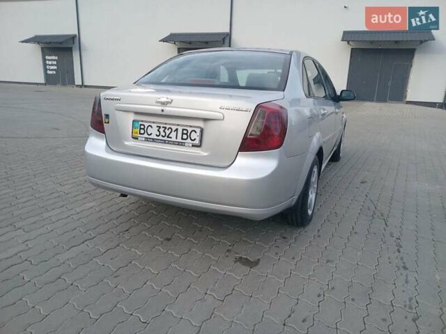 Серый Шевроле Лачетти, объемом двигателя 1.6 л и пробегом 240 тыс. км за 2999 $, фото 7 на Automoto.ua