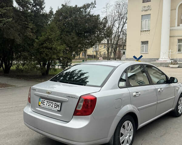 Сірий Шевроле Лачетті, об'ємом двигуна 1.6 л та пробігом 227 тис. км за 4200 $, фото 7 на Automoto.ua