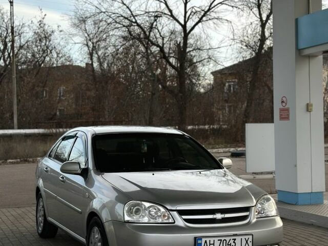 Серый Шевроле Лачетти, объемом двигателя 1.8 л и пробегом 210 тыс. км за 4499 $, фото 1 на Automoto.ua