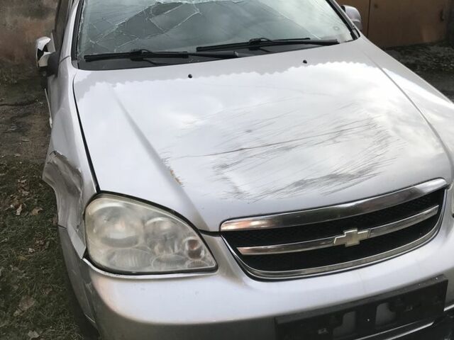 Сірий Шевроле Лачетті, об'ємом двигуна 1.8 л та пробігом 220 тис. км за 1072 $, фото 3 на Automoto.ua