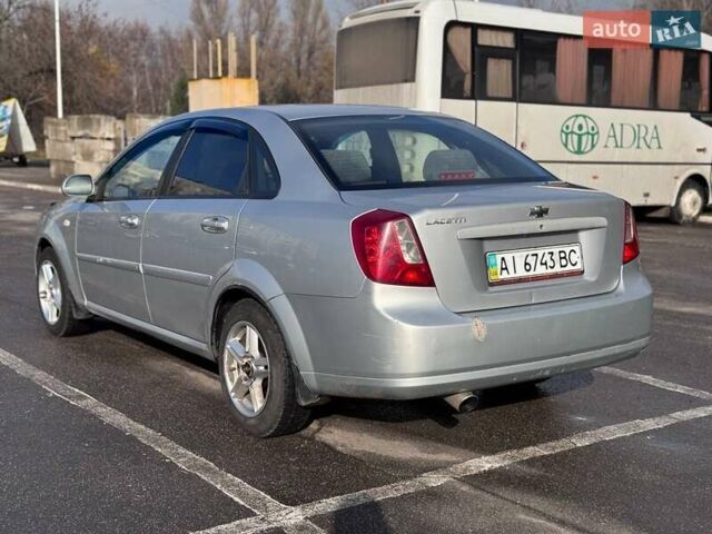 Серый Шевроле Лачетти, объемом двигателя 1.8 л и пробегом 275 тыс. км за 2999 $, фото 5 на Automoto.ua