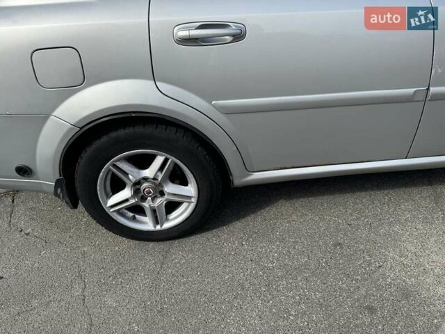 Серый Шевроле Лачетти, объемом двигателя 1.8 л и пробегом 80 тыс. км за 3600 $, фото 8 на Automoto.ua