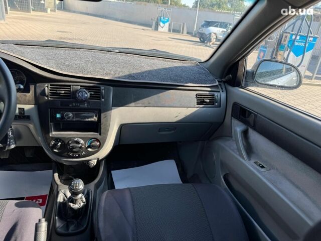 Серый Шевроле Лачетти, объемом двигателя 1.6 л и пробегом 167 тыс. км за 4990 $, фото 13 на Automoto.ua