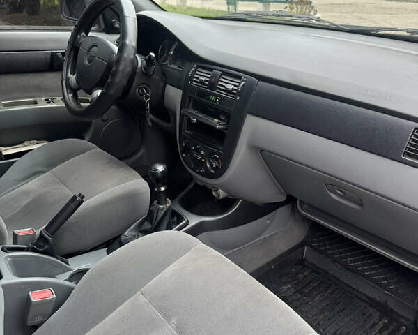 Сірий Шевроле Лачетті, об'ємом двигуна 1.6 л та пробігом 227 тис. км за 4200 $, фото 11 на Automoto.ua