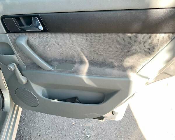 Серый Шевроле Лачетти, объемом двигателя 1.8 л и пробегом 399 тыс. км за 5800 $, фото 10 на Automoto.ua