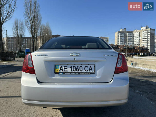 Серый Шевроле Лачетти, объемом двигателя 1.8 л и пробегом 60 тыс. км за 6100 $, фото 8 на Automoto.ua
