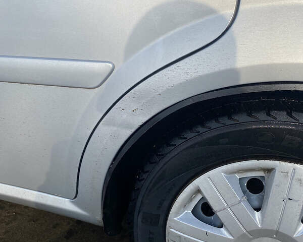 Сірий Шевроле Лачетті, об'ємом двигуна 1.6 л та пробігом 385 тис. км за 3750 $, фото 10 на Automoto.ua