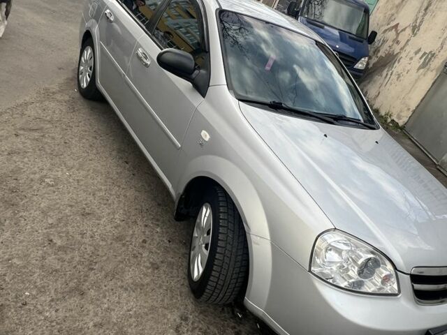 Серый Шевроле Лачетти, объемом двигателя 1.6 л и пробегом 101 тыс. км за 5000 $, фото 5 на Automoto.ua