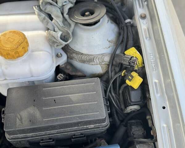 Серый Шевроле Лачетти, объемом двигателя 1.8 л и пробегом 80 тыс. км за 3600 $, фото 14 на Automoto.ua