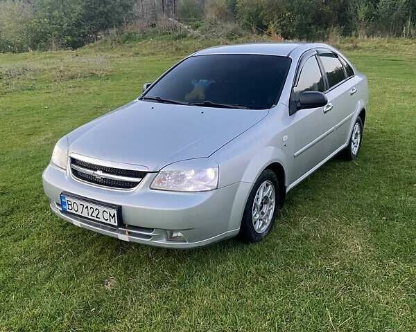 Сірий Шевроле Лачетті, об'ємом двигуна 1.6 л та пробігом 240 тис. км за 3300 $, фото 2 на Automoto.ua